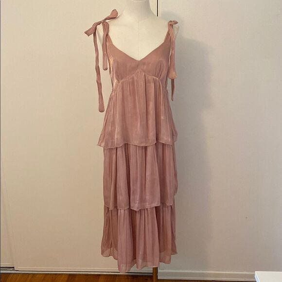 Lush Blush Pink Tie Strap Shimmer Tiered Midi Dress Size Medium - Picture 3 of 14